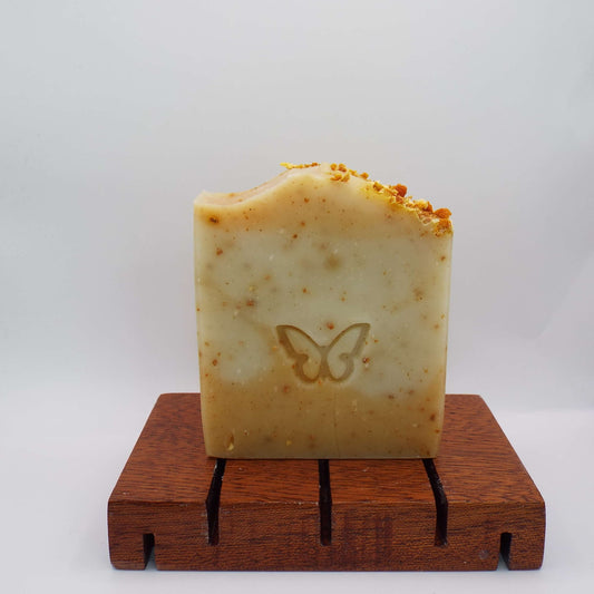 Grapefruit and Mint Soap with Granulated orange peel for a natural exfoliation